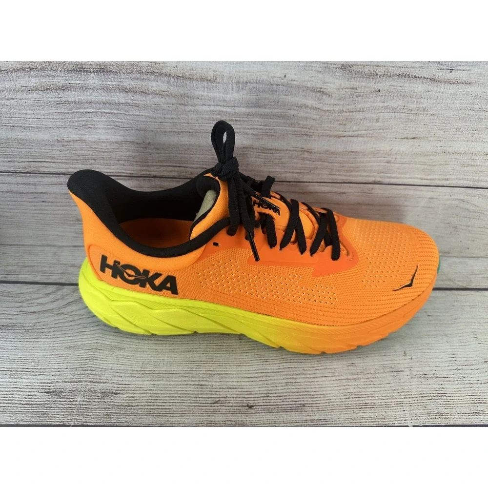 Hoka One One Women's Arahi 7 Electric Tangerine Stability Running Shoes Size 9 B